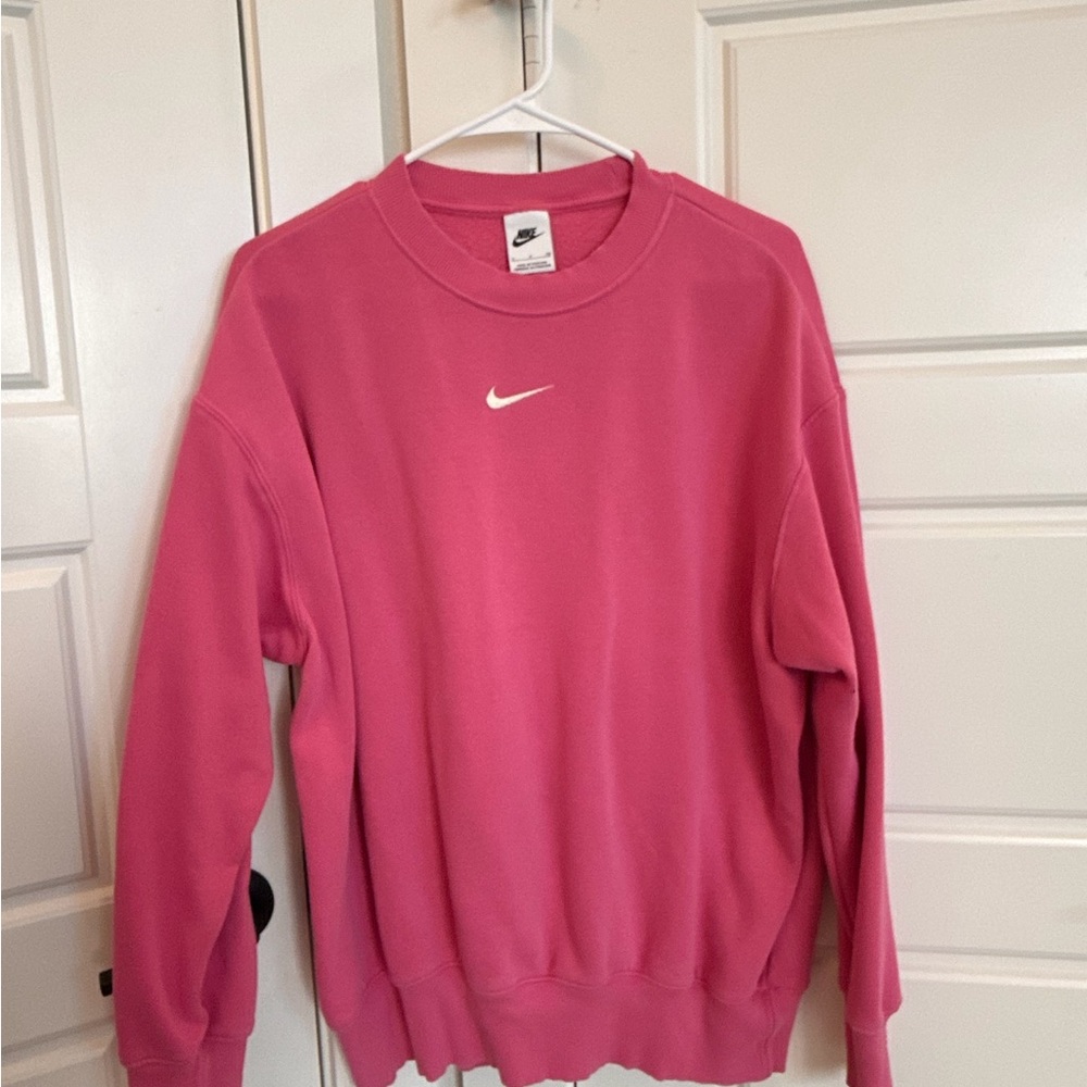 Nike Men's Crewneck Sweater in Pink